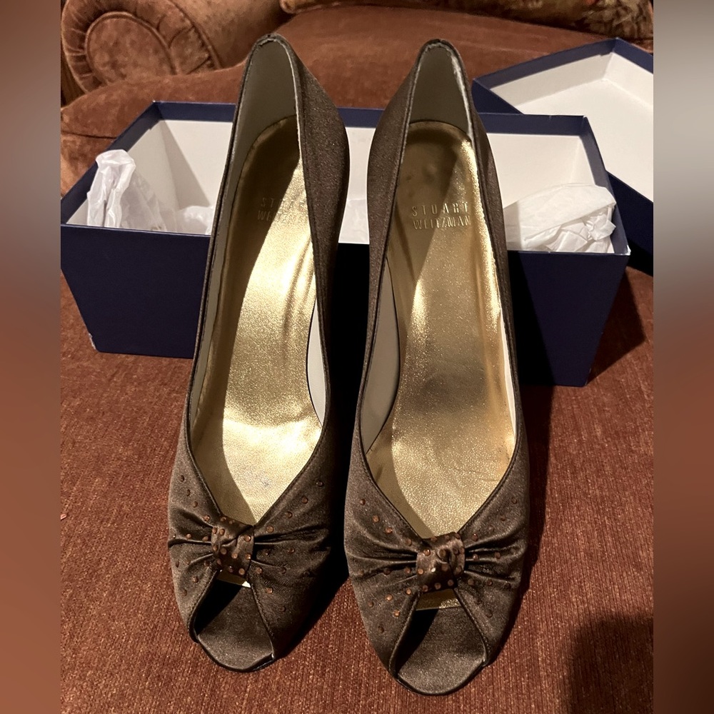 Stuart Weizman brown/chocolate satin 2”heel open toe slip ons, size 7.5 Narrow.